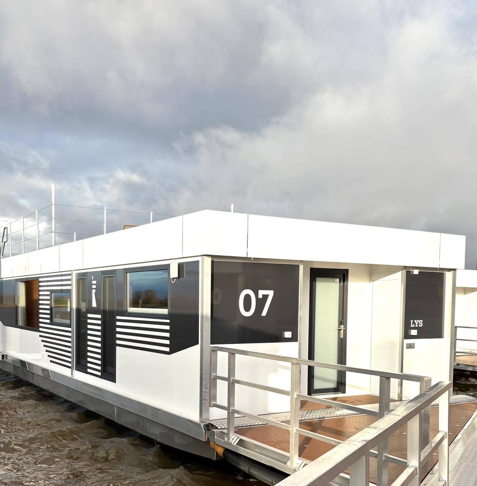 Hausboote Am Lankenauer Hoeft เบรเมน ภายนอก รูปภาพ